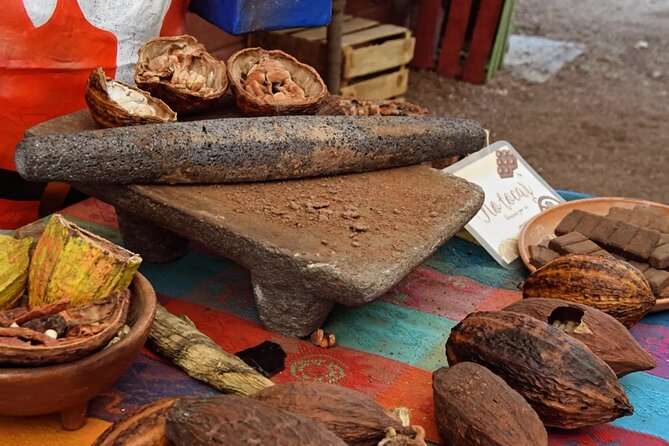 Exclusive Tour in Teotihuacan, Breakfast in the Cave and CDMX pick-up - Stop 4: Tlalocan crafts and tastings, where learning mixes with shopping
