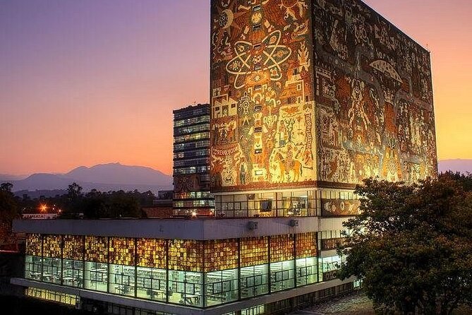 EXCLUSIVE TOUR: Murals+Ciudad Universitaria Stadium-small groups - Meeting and ending points, how to not waste time