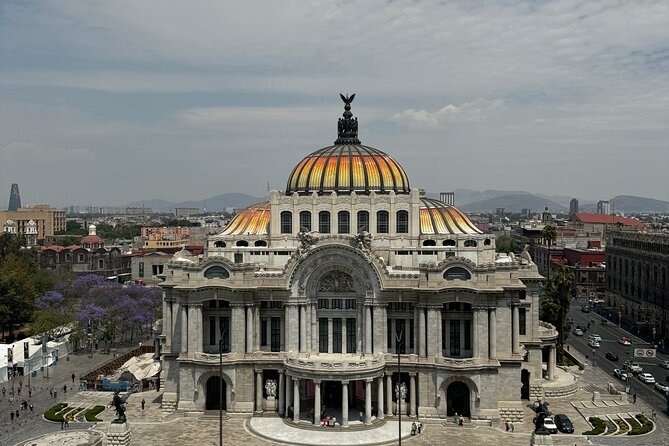 EXCLUSIVE TOUR to Palacio de Bellas Artes - small groups - Key Highlights You Should Not Miss
