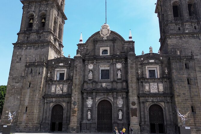 Excursion to Cholula and Puebla from Mexico City - Santa Maria de Tonantzintla: indigenous baroque in 40 minutes