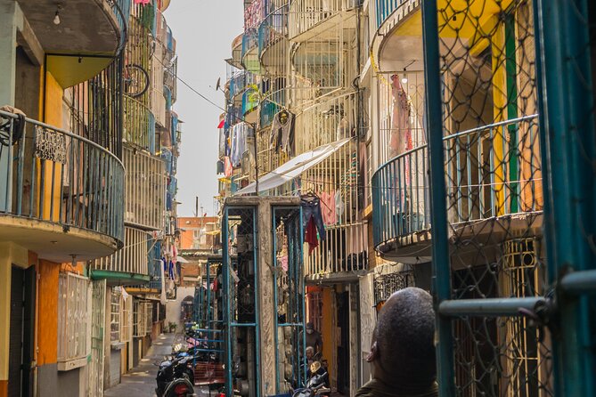 Explore the Barrio Bravo of Tepito with local guides - Parroquia de San Francisco: 16th century calm and church crypts