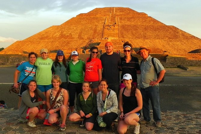 Express Tour to Teotihuacan Pyramids. Be the first to arrive! - The brunch stop: tasty, but check what you need to pay