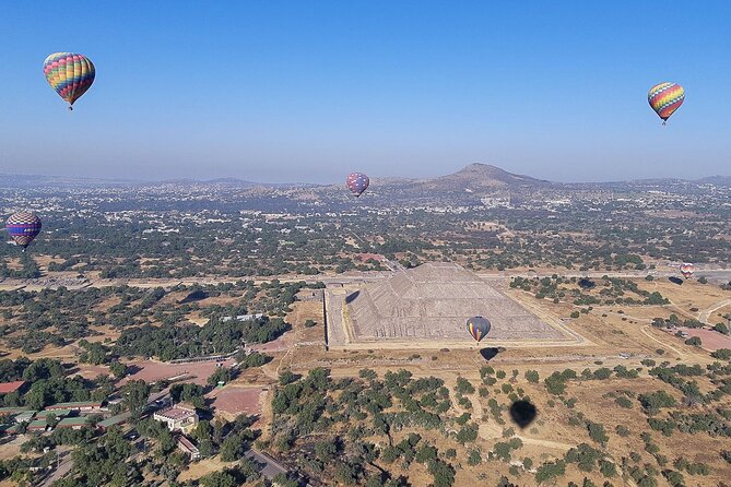 Flight in Globe, visit archaeological area, breakfast and transport - Key points before you go