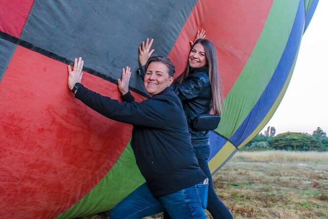 Flight in Globo Teotihuacan with Transportation - What you get for $202.18, and what costs extra