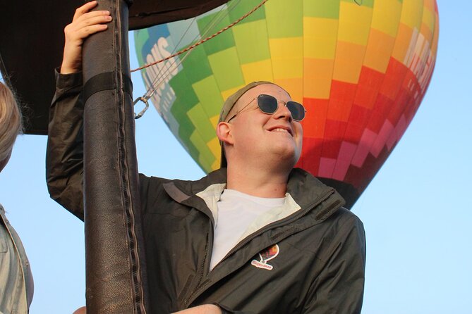 Flight in Globo Teotihuacan with Transportation - Group size and vibe: why small matters for a balloon day