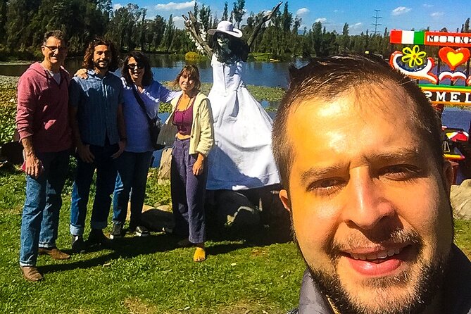 Floating Flower Gardens Of Xochimilco with a Local: Private & Personalized - San Bernardino de Siena church: why this stop works