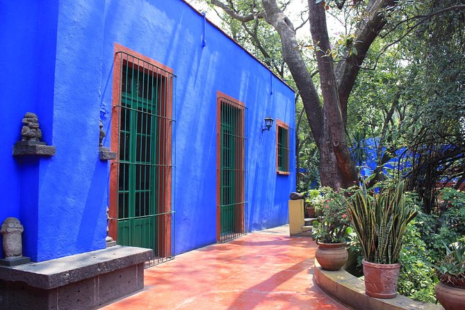Frida Kahlo and Anahuacalli Museums Ticket with Digital Guide - The Digital Guide (English and Spanish): How to Get More Than Entrance