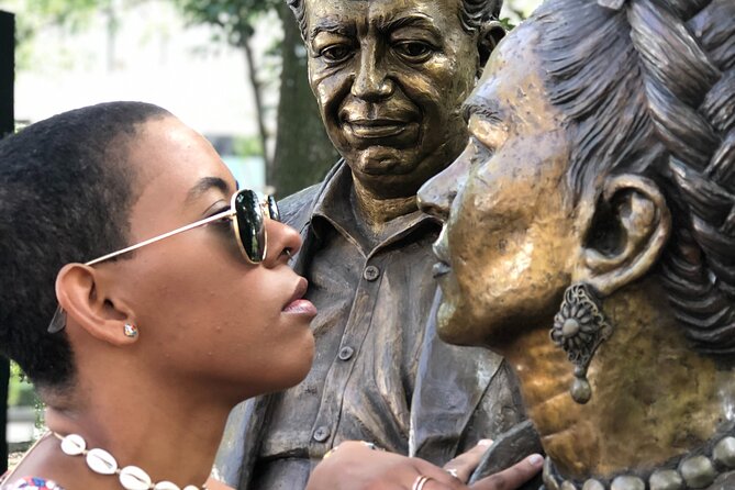 Frida Kahlo VIP [Museum Tickets Included] Walk, Markets & Churros - Jardín Centenario: The Coyote Sculpture Meets a Centuries-Old Church