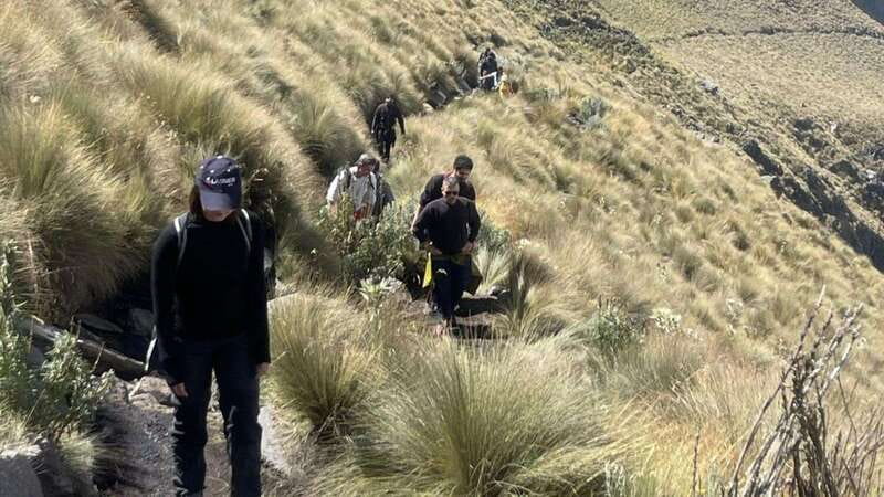 From CDMX: Trekking to Iztaccihuatl Volcano accompanied by a mountaineer - The La Joya transfer and the safety briefing you should take seriously