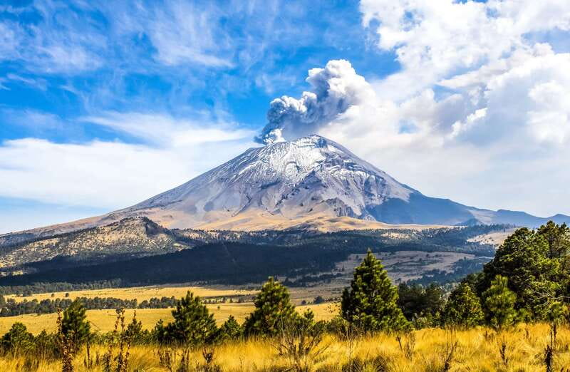 From Mexico City: Hike Iztaccihuatl Volcano with an Alpinist - Why Paso de Cortés makes the whole day click