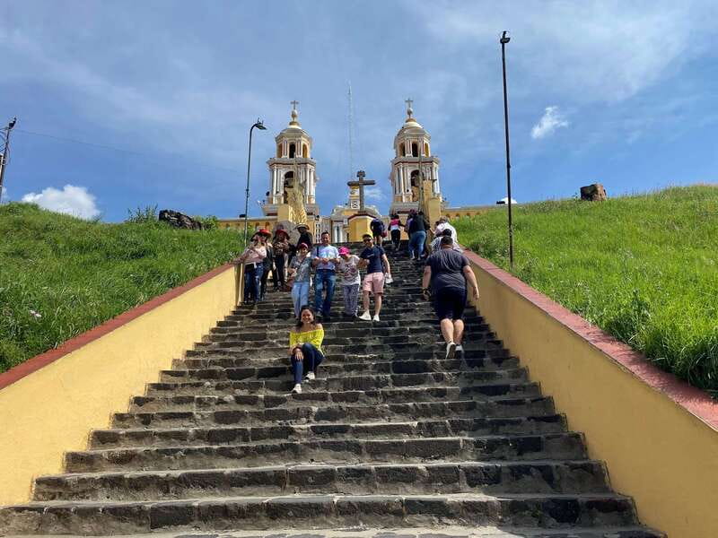 From Mexico City: Puebla and Cholula Day Tour - Cholula’s pyramid zone and the 365-church story in about an hour