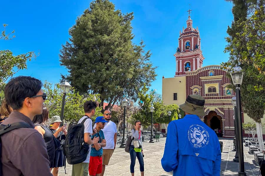 From Mexico City: Puebla, Cholula and Tonantzintla Day Trip - The scenic drive: volcano views when the sky cooperates