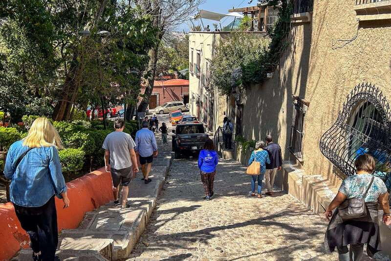 From Mexico City: San Miguel de Allende Day Trip - Artisan Markets and Local Shops for Handmade Crafts