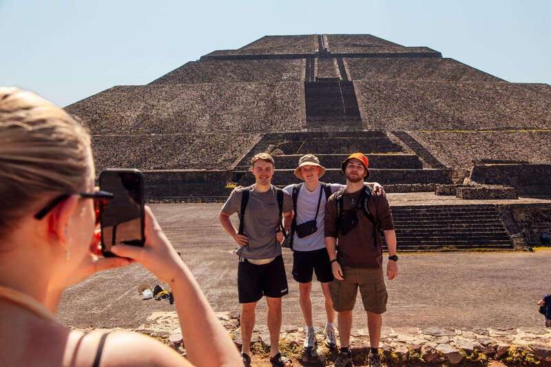 From Mexico City: Teotihuacan Pyramids and Bike Tour - Obsidian craft workshop and pulque tasting: what to expect and how to enjoy it
