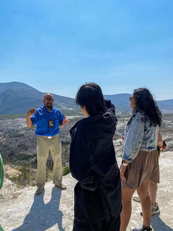 From Mexico City: Tolantongo Hot Springs Day Trip with Guide - What the guide actually adds at Tolantongo Caves