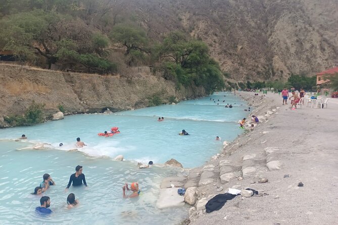 Full Day Private Tour to Tolantongo Caves from CDMX - River time and the free-break rhythm for breakfast