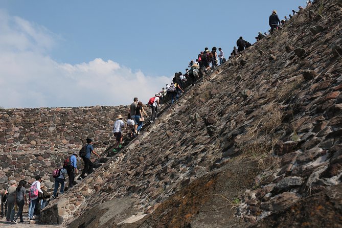 Full-Day Teotihuacan Hot Air Balloon Tour from Mexico City Including Transport - Teotihuacan Pyramids: Explore On Your Own or Hire a Guide