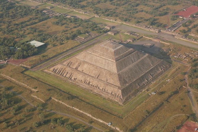 Full-Day Teotihuacan Hot Air Balloon Tour from Mexico City Including Transport - Inside the Balloon: What the Flight Feels Like (Cold, Calm, and Views)