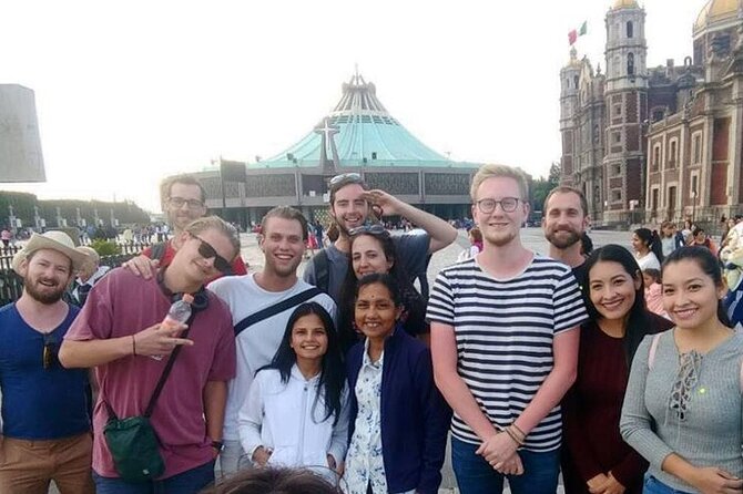 Full Day Tour of Teotihuacán and Basilica of Guadalupe - Basilica de Santa Maria de Guadalupe: a powerful hour with two sanctuaries