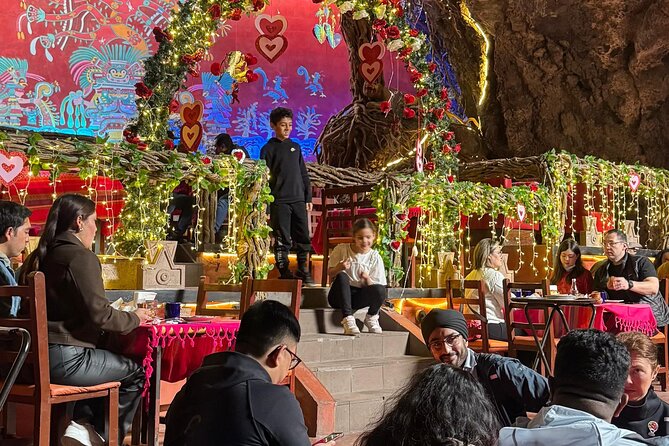 Guided Tour in Area with Cave Breakfast and CDMX Transportation - Private tour benefits: a calmer pace for real sightseeing