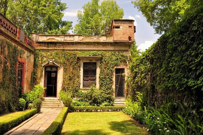 Guided Tour of Coyoacan and Leon Trotsky Museum - Key Highlights You’ll Actually Feel on the Walk