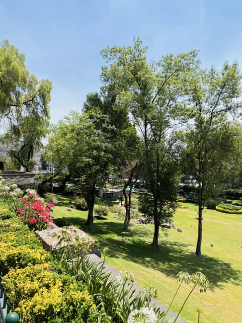 Guided tour of Mexico City: Teotihuacan, Guadalupe, and the Mexica city of Tlatelolco - What you actually get included, and what costs extra