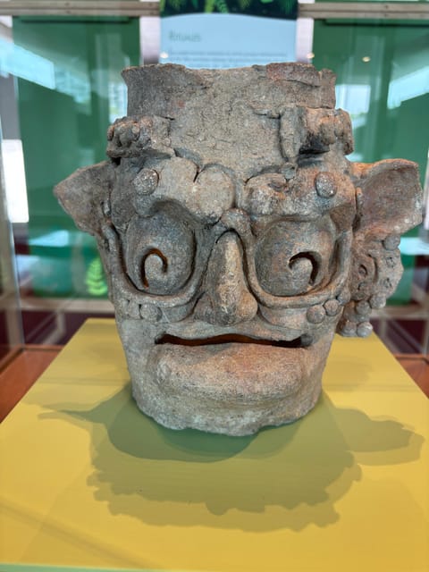 Guided Tour of the Museum of Anthropology - English signage and why the guide is the difference
