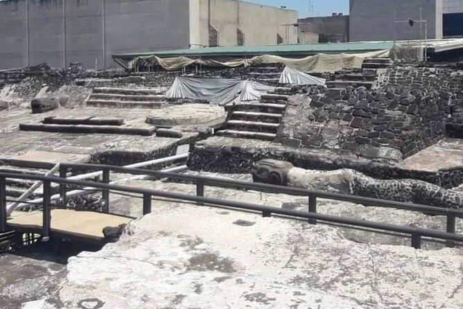 GUIDED TOUR PLUS in RUINS "TEMPLE MAJOR" with OFFICIAL GUIDES - Mexico City’s Catedral + Templo Mayor combo in 90 minutes