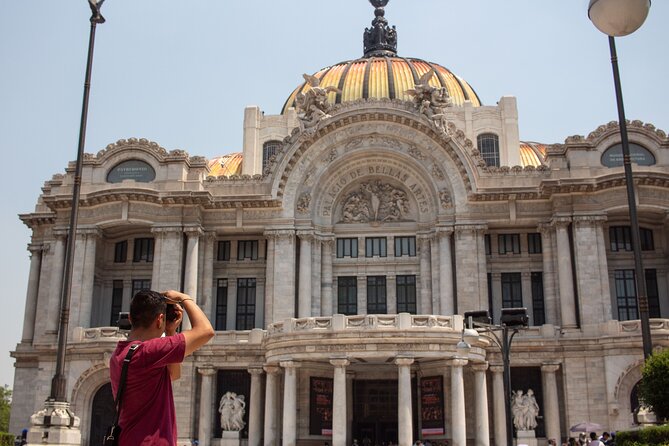 Guided Tour Zócalo to Palaces, Churches and Pyramids - Hemiciclo a Juárez to Bellas Artes: Reforms to Marble Theater Rooms