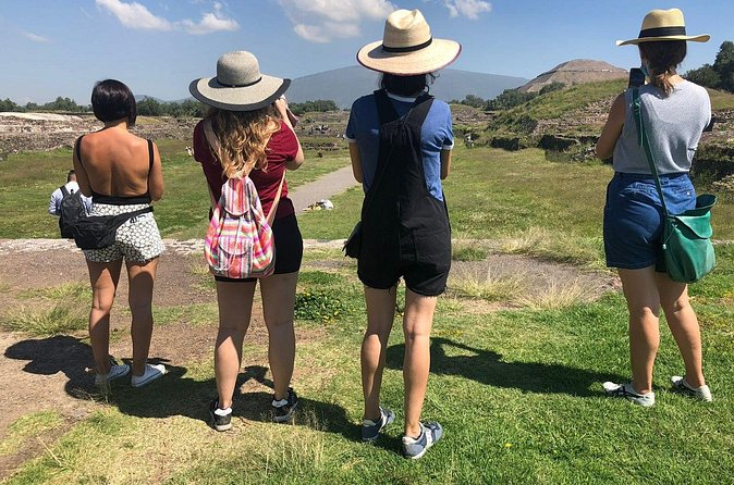 Half Day Tour of Teotihuacan - Getting to Teotihuacan with a quick mini-stop