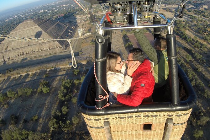 Hot Air Balloon Flight over Teotihuacán - The flight plan: sunrise over the Pyramid of the Sun and Moon