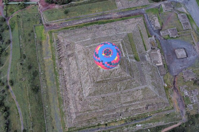 Hot Air Balloon Flight over Teotihuacan with CDMX Transportation - Pickup and the CDMX-to-Teotihuacan morning run