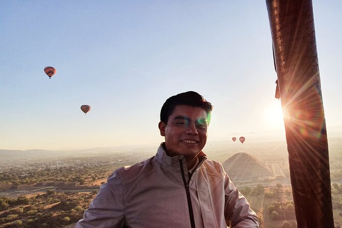 Hot air balloon from CDMX and Restaurant la Gruta (ORIGINAL) - Key things to know before you go