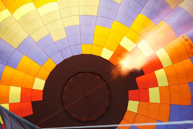 Hot Air Balloon Ride and Teotihuacan Pyramids Excursion - Weather, refunds, and how to protect your day