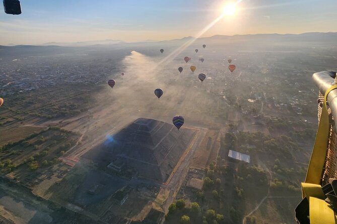 Hot air Balloon ride in Teotihuacan & breakfast in “La Gruta” - Price, duration, and why this feels like value (or not)