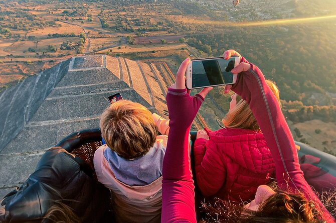 Hot Air Balloon Ride Over Teotihuacán Pyramids from Mexico City - The van to takeoff and watching the balloon inflate