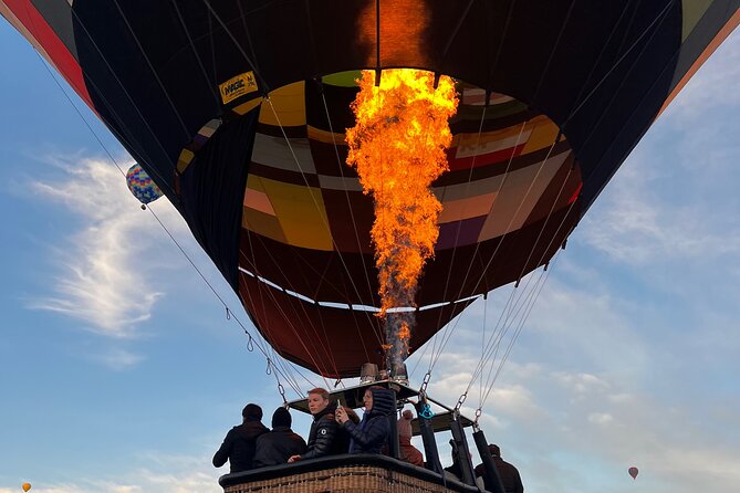Hot Air Balloon Ride Over Teotihuacan With Guided Tour And Cave - Why this 5:00 am Teotihuacan balloon day works so well