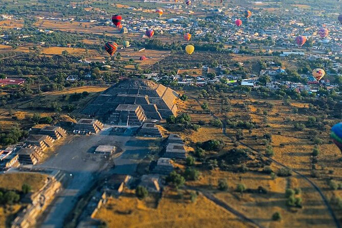 Hot Air Balloon Rides in Teotihuacan with Breakfast - Boarding the Balloon: What You’ll Do Once You’re There