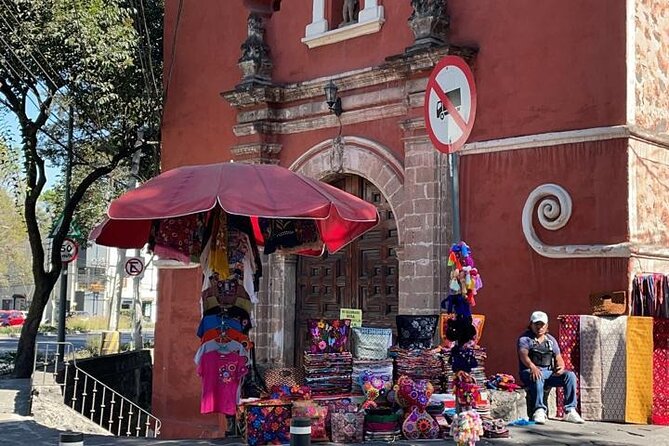 In the Footsteps of Frida Kahlo and Diego: Coyoacan and San Angel - Trotsky House Museum and Diego Connections, Without Paying for Entry