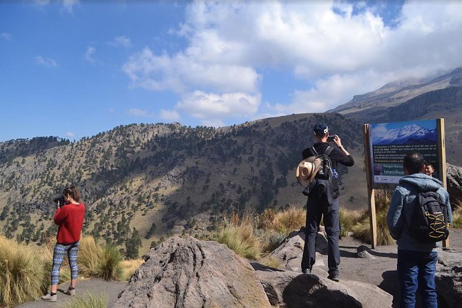 Iztaccihuatl Volcano Hike with an Alpinist - What’s included, what’s not, and the real value of $139