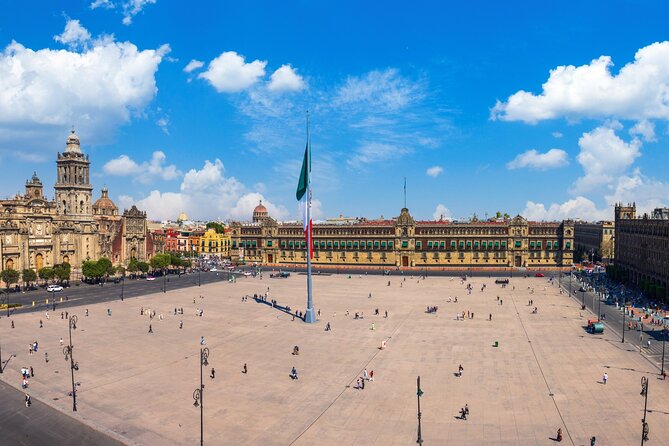 Jewish History Mexico City Private Guided Walking Tour - UNAM School of Medicine Museum, San Ildefonso, and Sinagoga Justo Sierra