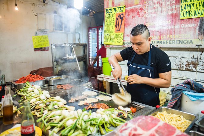 Journey Through La Merced - Meeting point and timing: how to show up without stress