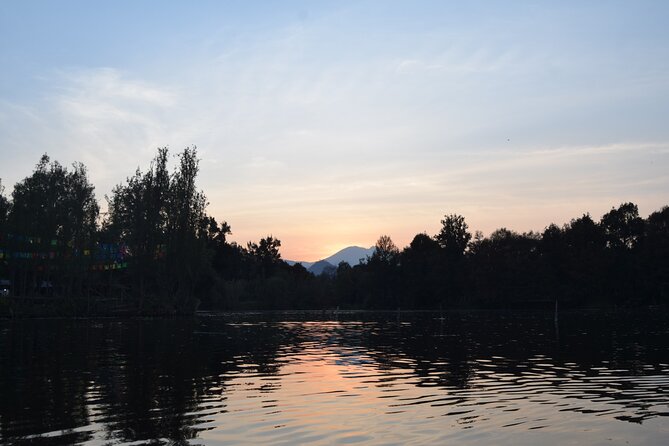 Kayak at sunrise in Xochimilco: agroecological experience - UNESCO and the FAO titles, explained in plain terms