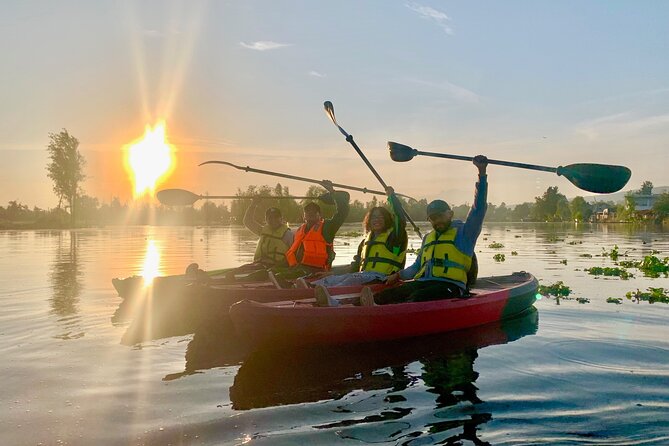 Kayak tour in Xochimilco - Meeting Point, Timing, and How the Day Flows