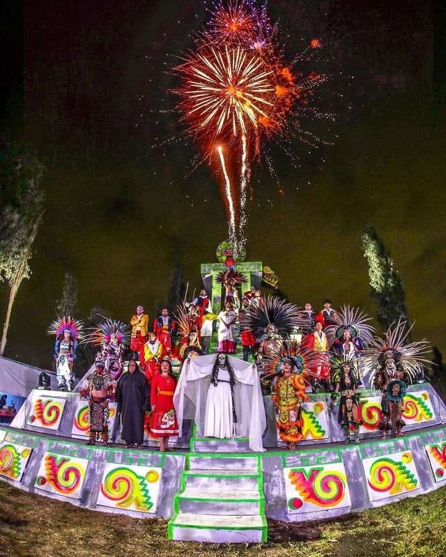 La Llorona, Live Show in the Canals of Xochimilco. - Condesa Pickup at Plaza Popocatépetl 47, and Why It Matters