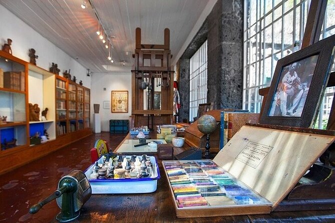 Last Minute Frida Kahlo Museum Ticket & Written Guide of Coyoacan - Your timed admission to Museo Frida Kahlo (La Casa Azul)
