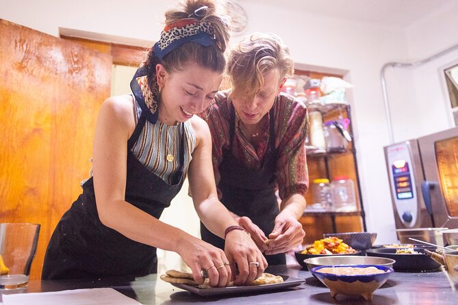 Learn How To Cook Mexican Food - Cooking Mexican Food in Roma at 6 pm