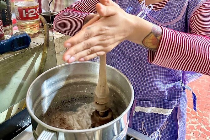 Learn to Cook Mexican Bread - Symbolism You Can Actually Make: Bone Decorations and Why They Matter