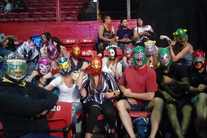 Lucha Libre Tour and Mezcal Tasting in Mexico City - Family fit: great for ages 3 and up, with one timing caveat