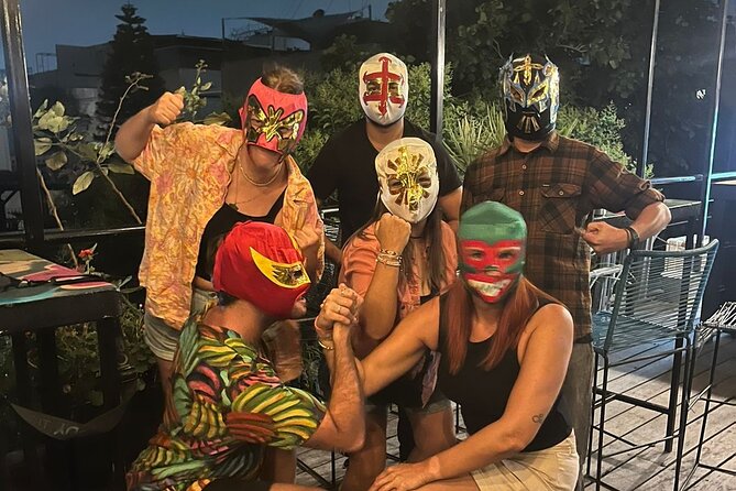 Lucha Libre Tour: guide by professional lucha libre wrestler - Security, cameras, and the real logistics inside a sold out arena